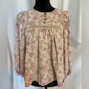 On You lavender floral print  3/4 sleeve boho blouse size small NWT